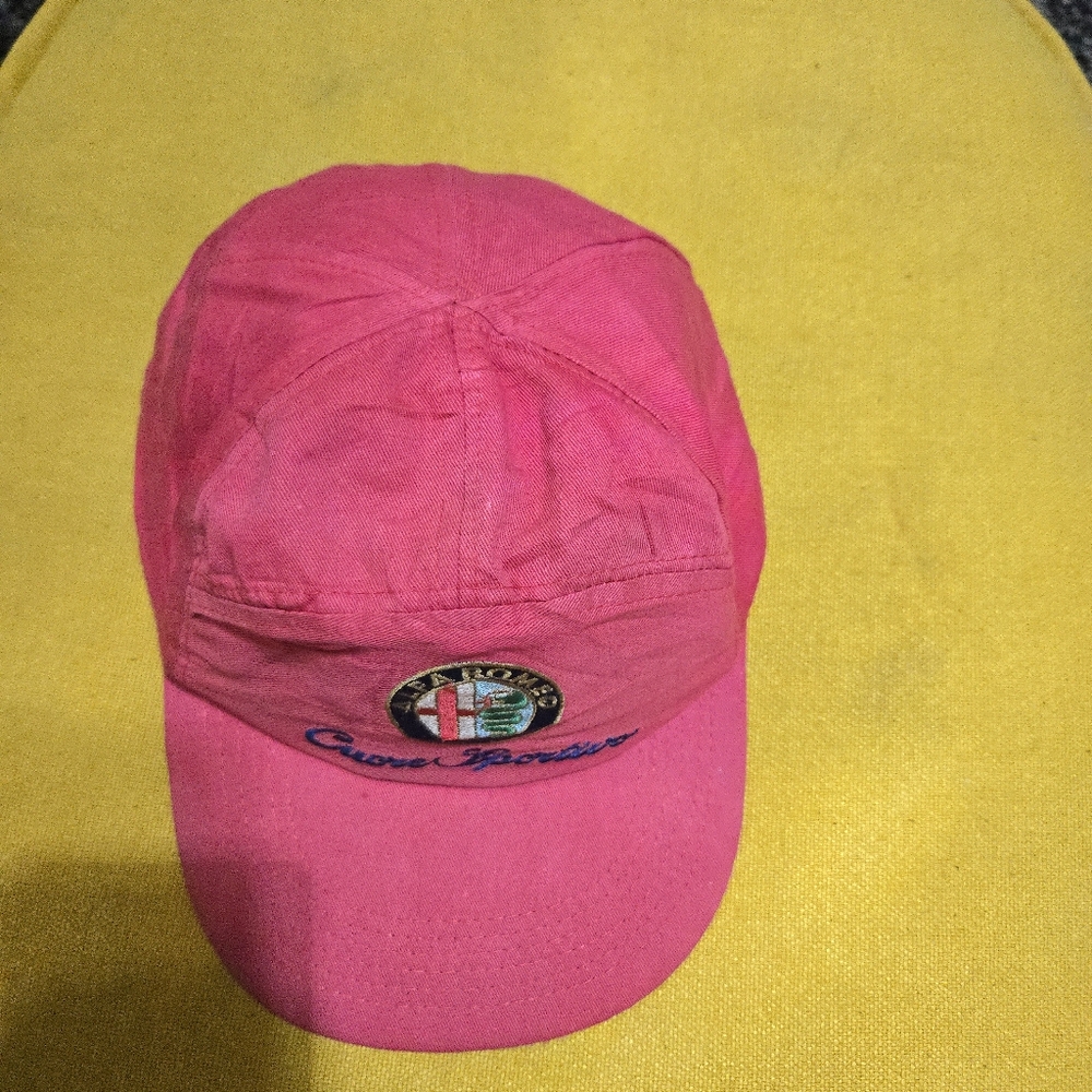 Vintage Alfa Romeo Cuore Sportivo 5 Panel Hat Red Racing Formula 1 Snapback Cap - Picture 3 of 5
